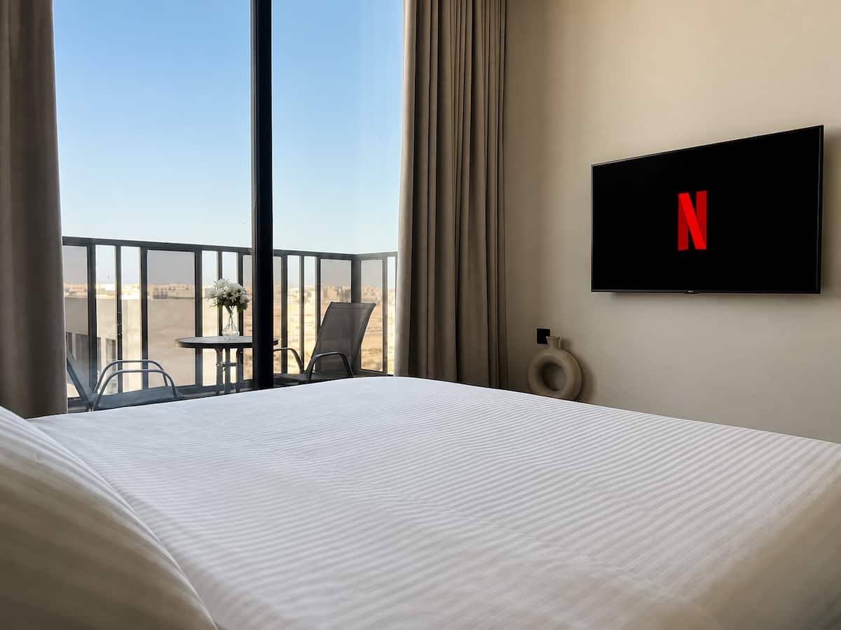 Rihab studio bedroom with balcony and Smart TV